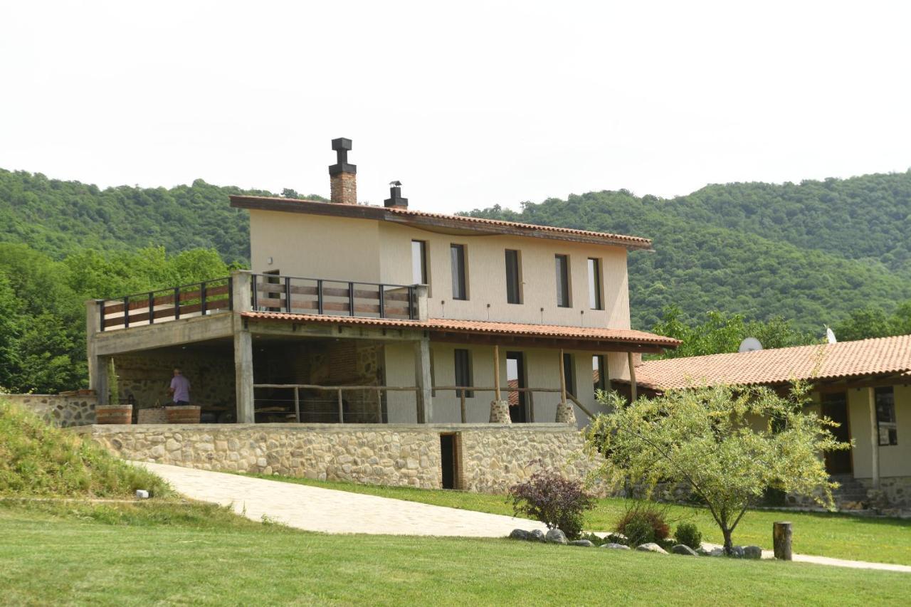Hotel Babaneuris Marani Exterior foto